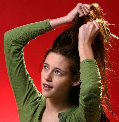 What do about Kstews hair!